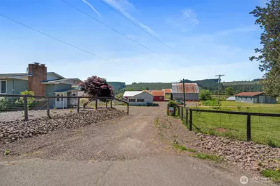 3142 State Route 508, Onalaska, WA 98570 - Photo 1