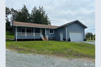 12761 East Lake Drive, Clear Lake, WA 98235 - Photo 1