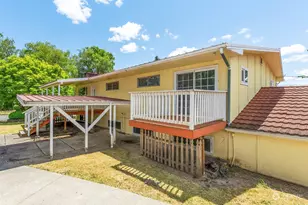 1905 7th Ave, Longview, WA 98632 - Photo 1