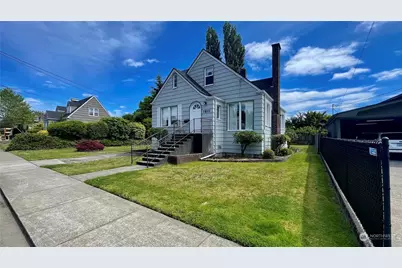 1611 W 7th Street, Aberdeen, WA 98520 - Photo 1
