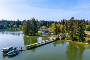 15254 & 15260 Broom Street NE, Bainbridge Island, WA 98110 - Photo 1