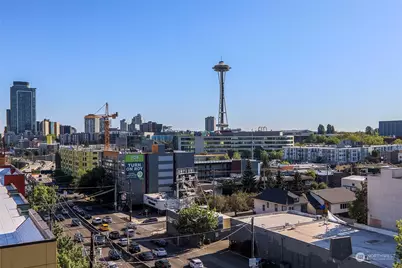 1000 Aurora Avenue N #611, Seattle, WA 98109 - Photo 1