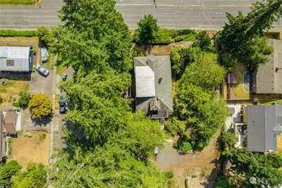 19124 36th Avenue W, Lynnwood, WA 98036 - Photo 1