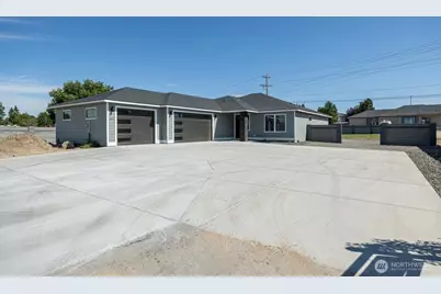 1857 S Union St, Kennewick, WA 99338 - Photo 1