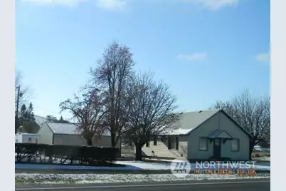 195 SW N 2nd Street, Creston, WA 99117 - Photo 1
