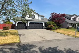 13703 68th Ave Ct E, Puyallup, WA 98373 - Photo 1