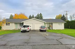 102 Hayes St, Nooksack, WA 98276 - Photo 1