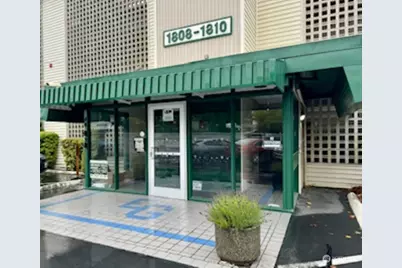 1810 S 118th #401, Seattle, WA 98168 - Photo 1