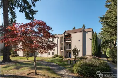 14620 NE 32nd Street #F-17, Bellevue, WA 98007 - Photo 1
