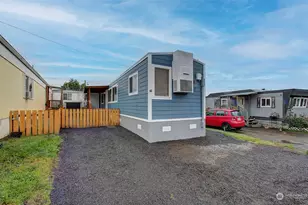 611 California Way, Longview, WA 98632 - Photo 1