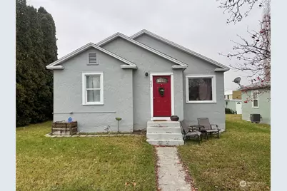 423 3rd Avenue NE, Soap Lake, WA 98851 - Photo 1