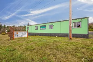 245 WA-4, Cathlamet, WA 98612 - Photo 1