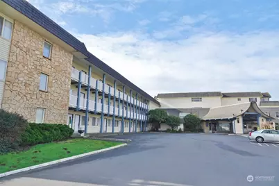 615 Ocean Shores Boulevard NW #107, Ocean Shores, WA 98569 - Photo 1