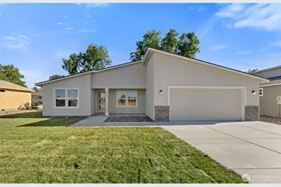 518 S Dorsing Street, Moses Lake, WA 98837 - Photo 1