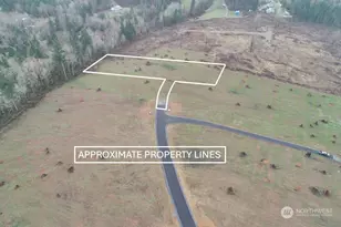 227 Ash Mountain Dr, Castle Rock, WA 98611 - Photo 1