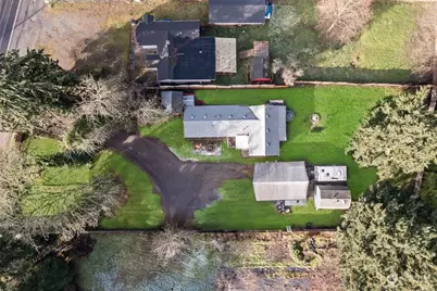 12011 Valley Avenue E, Puyallup, WA 98372 - Photo 1