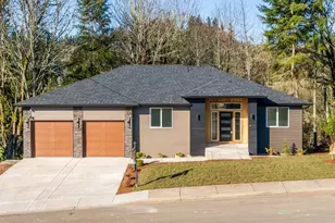 933 Edinburgh Ct, Kelso, WA 98626 - Photo 1