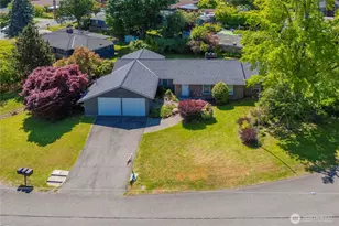 10444 16th Ave S, Seattle, WA 98168 - Photo 1