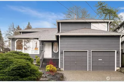 6842 27th Avenue NE, Seattle, WA 98115 - Photo 1