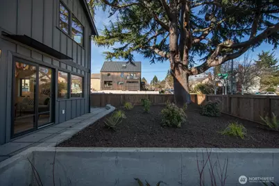 2607 NW 67th Street, Seattle, WA 98117 - Photo 1