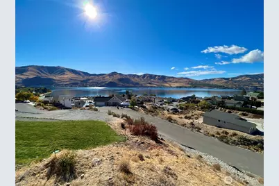 140 Monte Carlo Drive, Chelan, WA 98816 - Photo 1