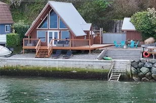 2032 Eastpoint Dr, Langley, WA 98260 - Photo 1