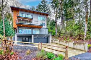 439 W Lake Sammamish Pkwy SE, Bellevue, WA 98008 - Photo 1