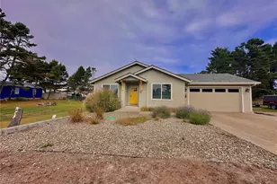 1323 196th Pl, Long Beach, WA 98631 - Photo 1