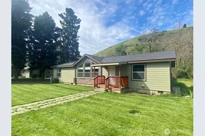 1408 S 2nd Street, Dayton, WA 99328 - Photo 1