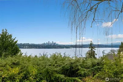 3732 E High Lane, Seattle, WA 98112 - Photo 1