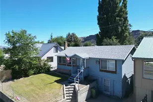 114 Coulee Blvd, Electric City, WA 99123 - Photo 1