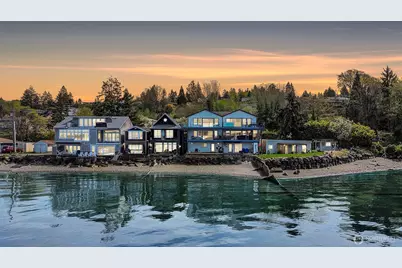 2709 Day Island Boulevard W #A, University Place, WA 98466 - Photo 1