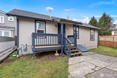 605 1/2 Veneta Avenue, Bremerton, WA 98337 - Photo 1