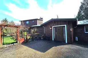 105 Strawberry Hill Rd, Elma, WA 98541 - Photo 1