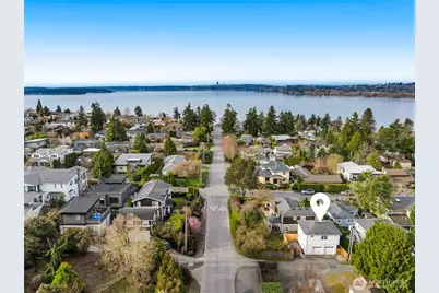 604 14th Avenue W, Kirkland, WA 98033 - Photo 1