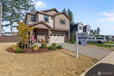 17618 Crossing Drive E, Puyallup, WA 98374 - Photo 1