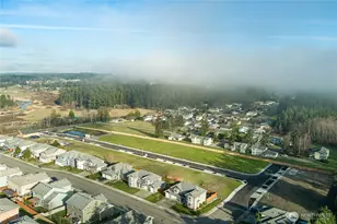 813 NW Shire St, Oak Harbor, WA 98277 - Photo 1