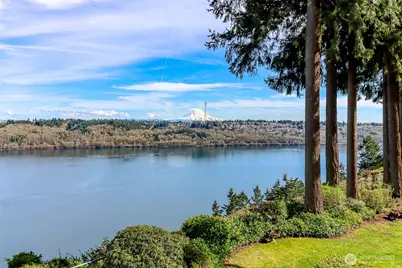 806 30th Street NW #C, Gig Harbor, WA 98335 - Photo 1