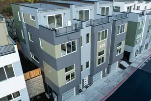 8904 NE 173rd Pl, Bothell, WA 98011 - Photo 1