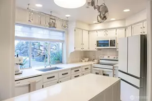 3636 255th Ln SE, Sammamish, WA 98029 - Photo 1