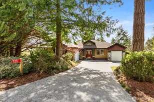 723 Rainier Ln, Port Ludlow, WA 98365 - Photo 1