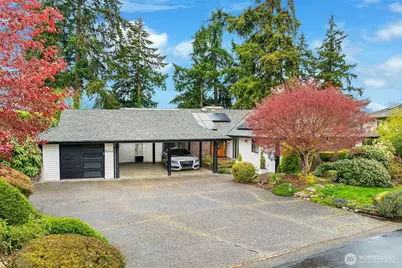 4711 116th Avenue SE, Bellevue, WA 98006 - Photo 1