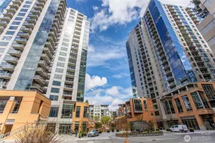 10610 NE 9th Pl, Bellevue, WA 98004 - Photo 1