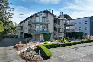 22222 6th Ave S, Des Moines, WA 98198 - Photo 1