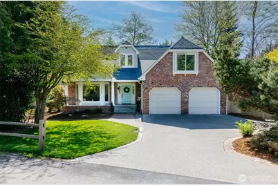 10756 Sunrise Drive NE, Bainbridge Island, WA 98110 - Photo 1