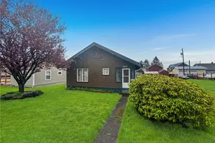 2636 Simpson Ave E, Hoquiam, WA 98550 - Photo 1