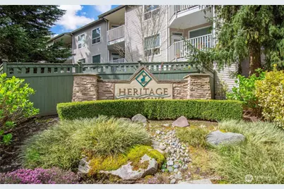 12530 Admiralty Way #D203, Everett, WA 98204 - Photo 1