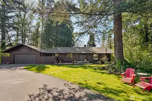 4749 Pleasant Glade Rd NE, Olympia, WA 98516 - Photo 1