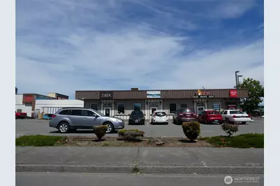1004 12th Street, Anacortes, WA 98221 - Photo 1