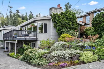 3238 57th Avenue SW, Seattle, WA 98116 - Photo 1